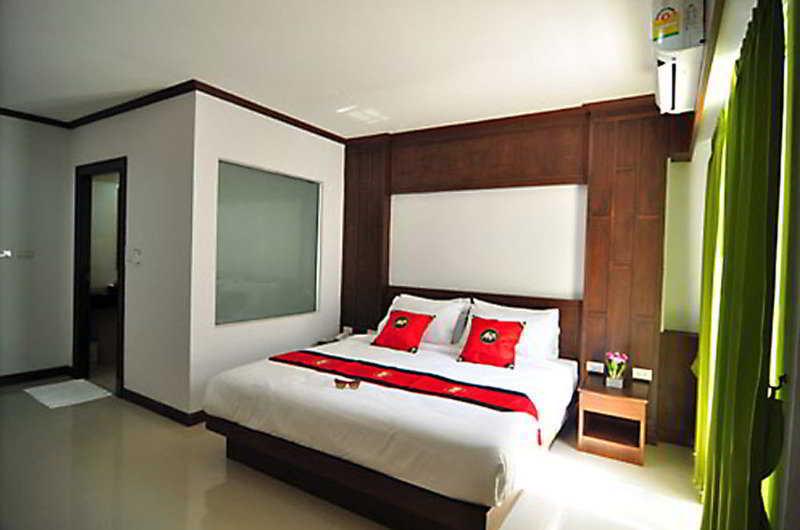 Yk Patong Resort Hotell Patong